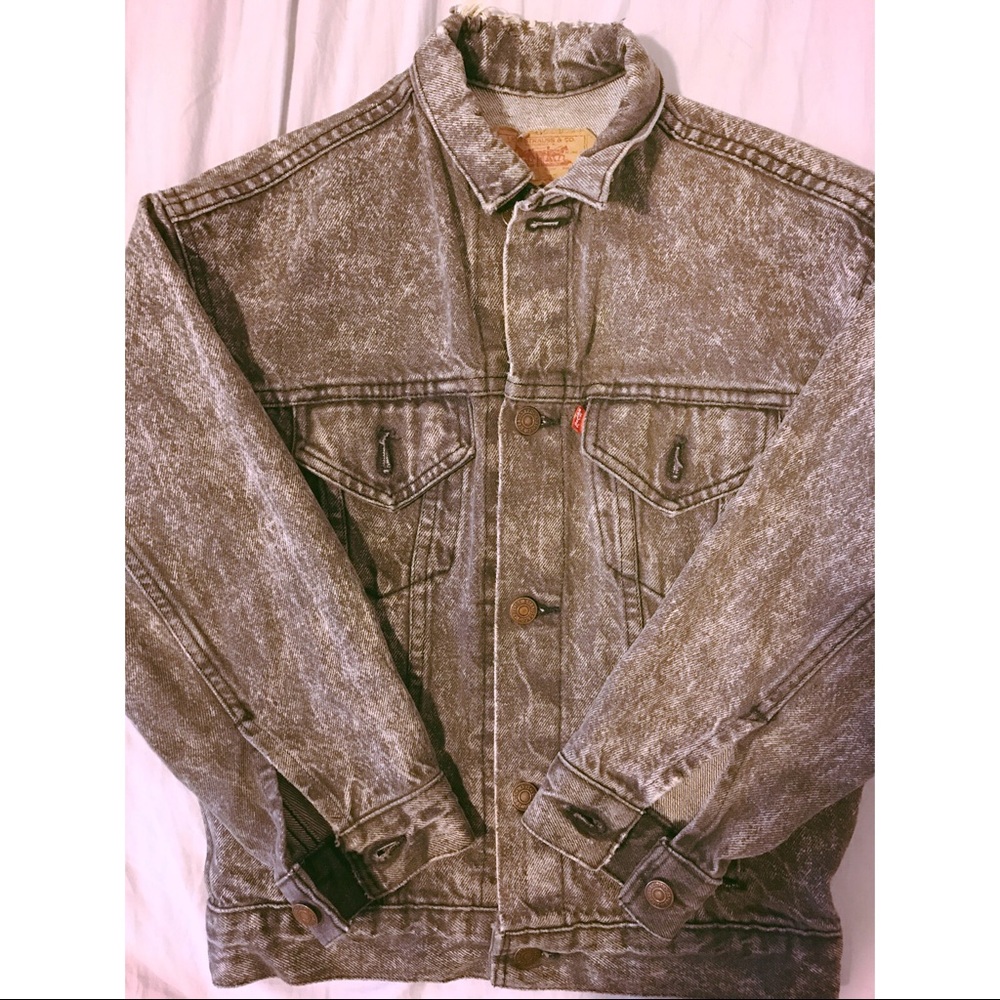 Levi’s gray vintage denim jacket